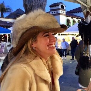 Meet your Posher, Stacia